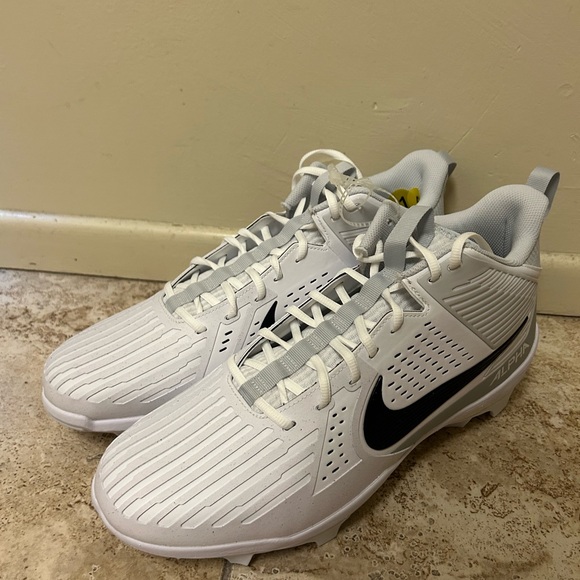 Nike Alpha Menace Strong Football Cleats Mens Size 15 White Silver IB2572-106 - Picture 1 of 5